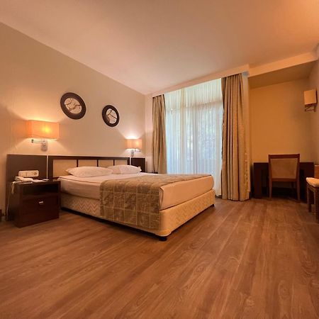 Mirada Del Mar Hotel 安塔利亚 外观 照片